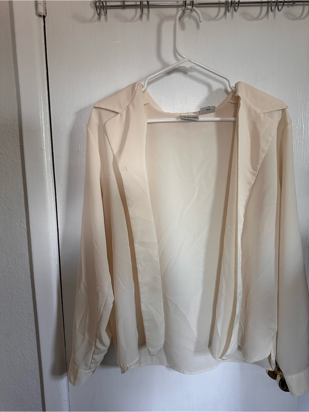 Liz Baker Cream Women's Blouse Top